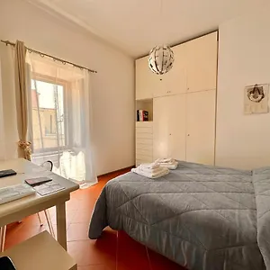 Frori Bed & Breakfast